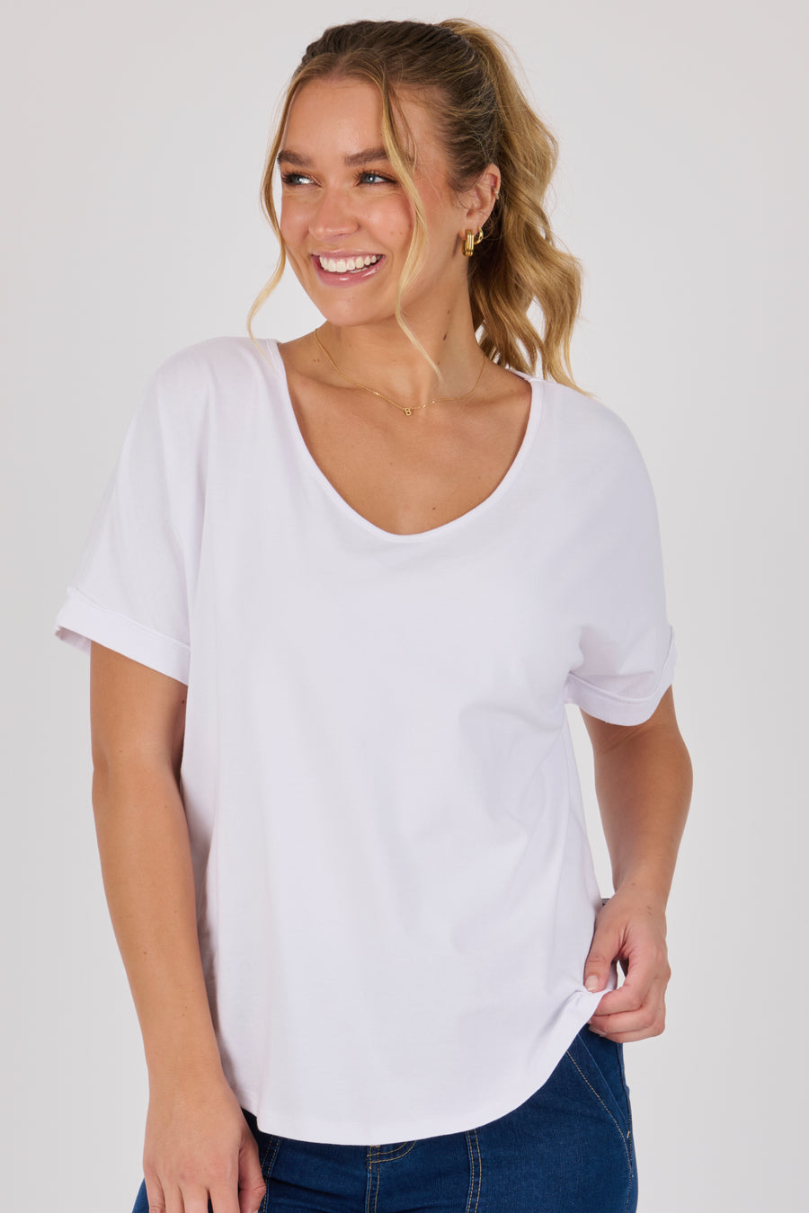 V-Neck Curve Hem Tee - Optic White
