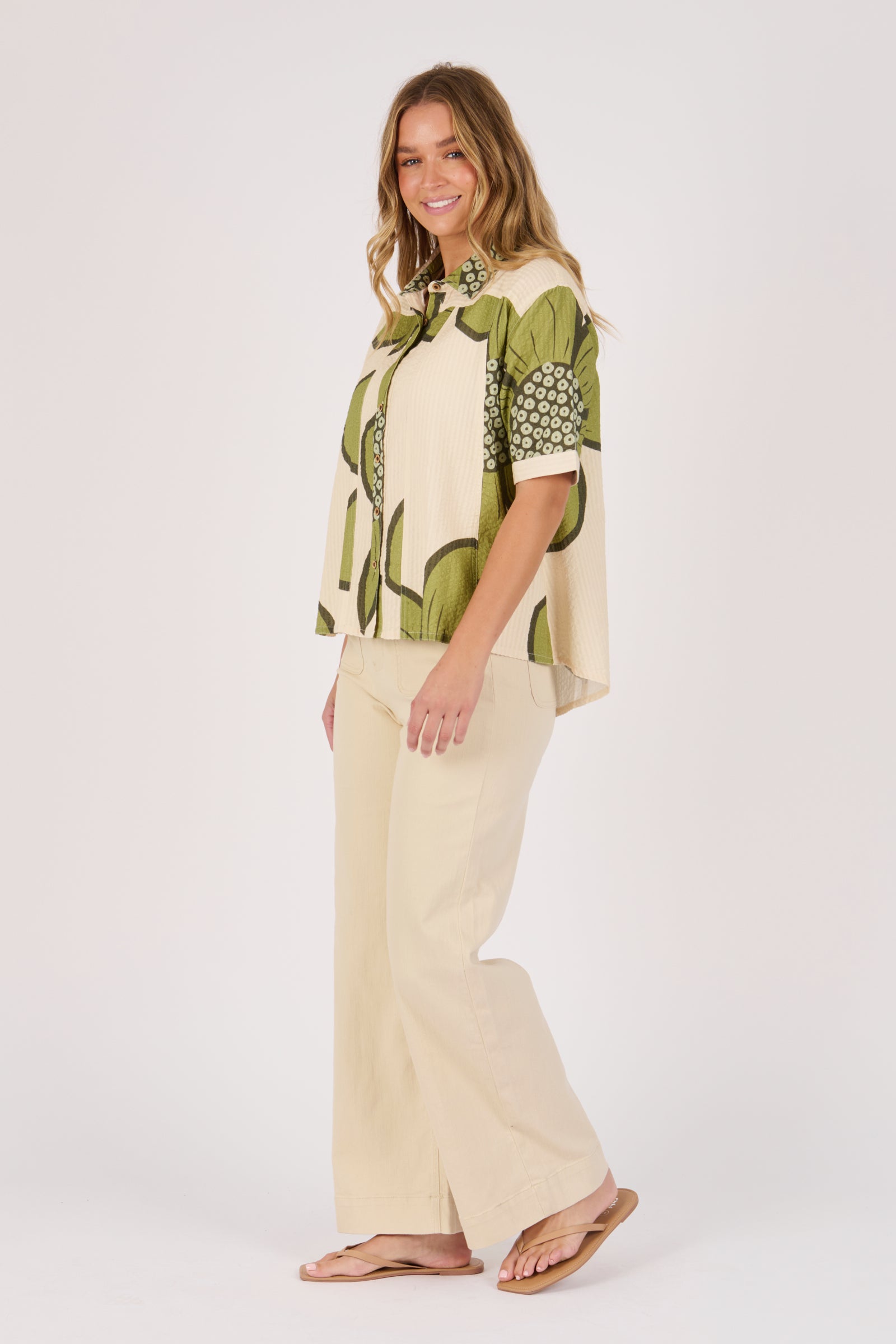 Ellis & Dewey Short Sleeve Button Through Shirt in Green Floral – 100% cotton collared shirt with button-through front and short sleeves, designed in Geelong Australia.